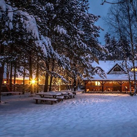 Вилла Maciejowka Borki 33 Экстерьер фото